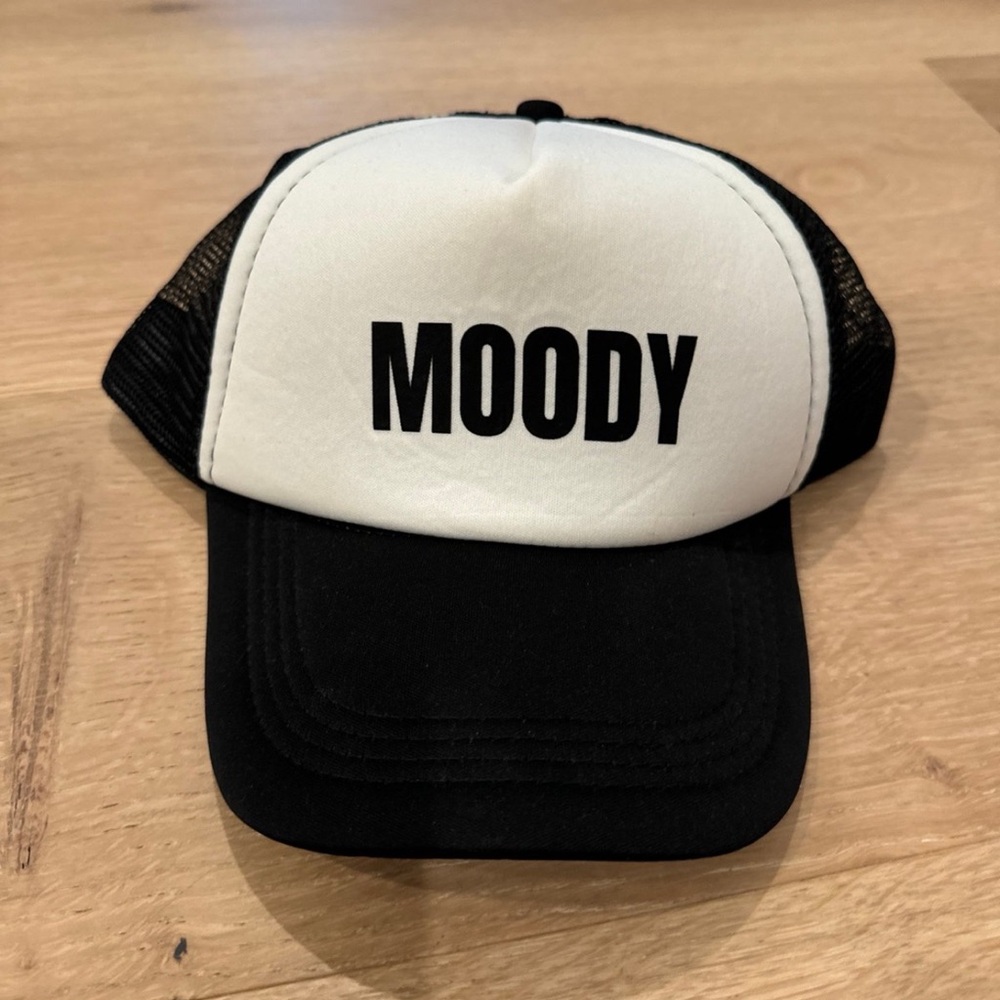 Black and White 'Moody' Trucker Hat